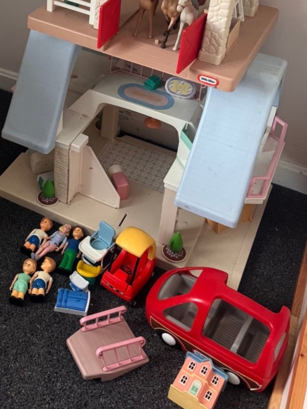 Vintage little tikes house  With accessories farm house posted separately